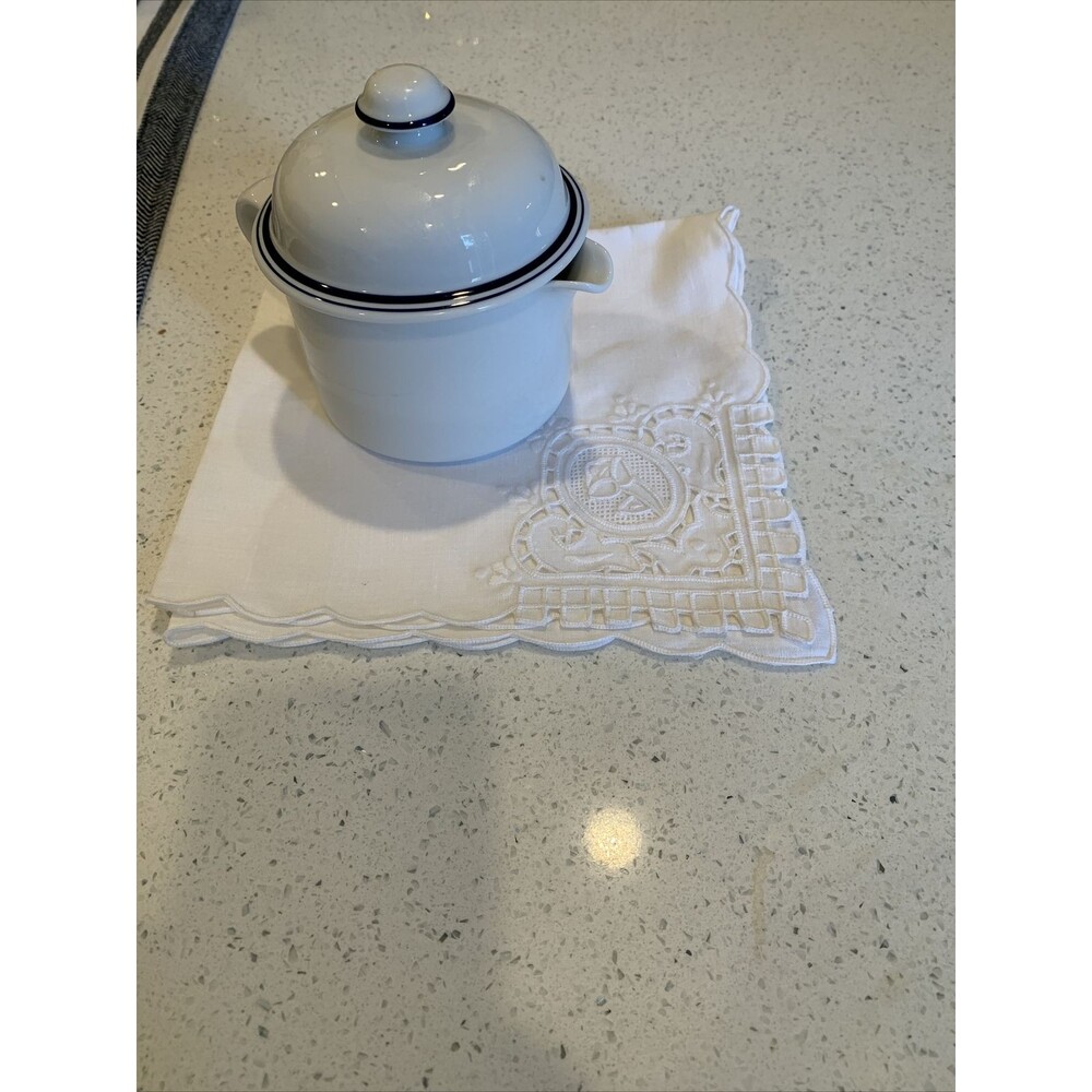 DANSK BISTRO BLUE WHITE LARGE CREAMER WITH LID ~EXCELLENT CONDITION